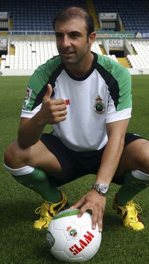 Kennedy, durante su presentación con el Racing.  CEDIDA