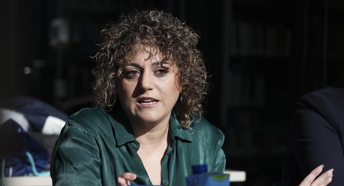 Beatriz Álvarez durante un meeting informativo.