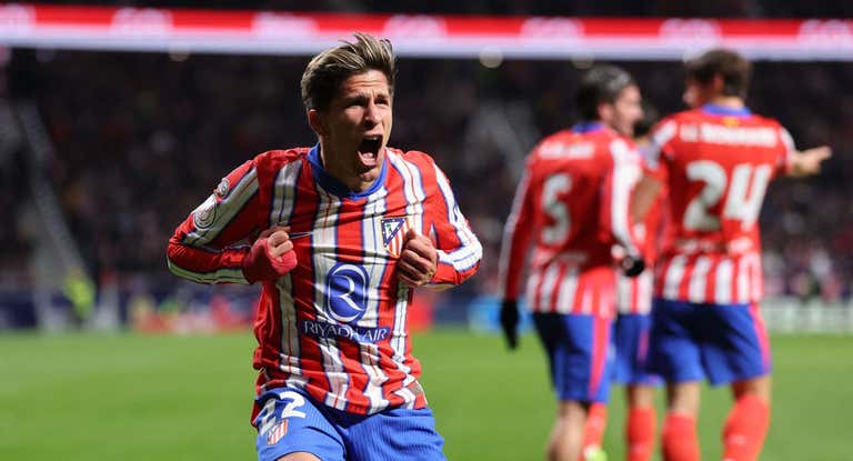 Giuliano Simeone celebra un gol.