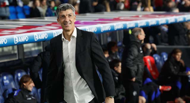 Imanol Alguacil pide que se le dé valor a lo que está haciendo la Real: «Me da pena que haya gente que no esté disfrutando»