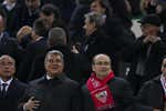 El Sevilla invita al palco al Barcelona... y espera la decisión de Laporta, que no se presentó la temporada pasada
