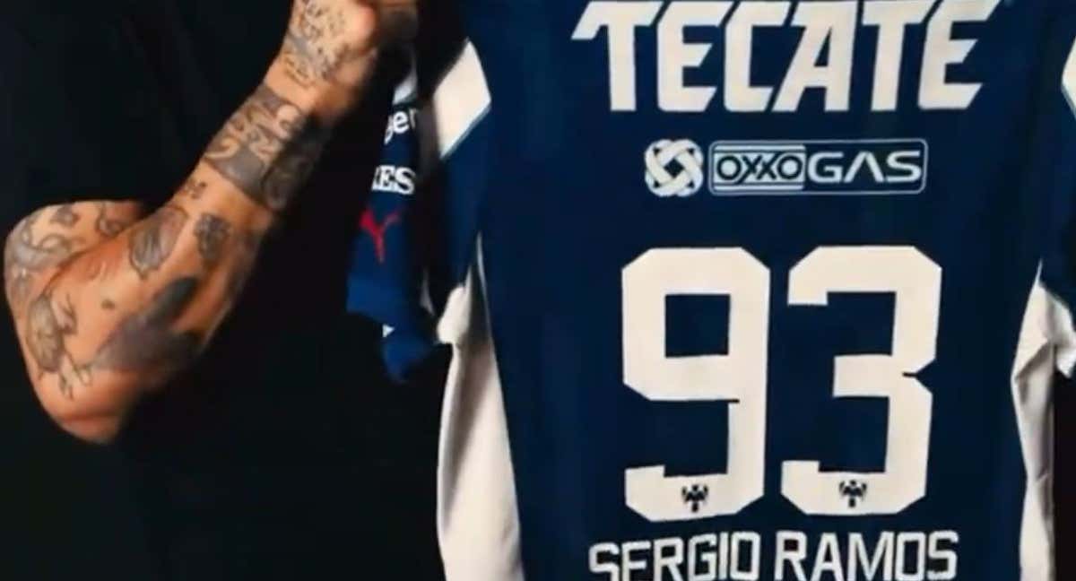 Sergio Ramos, con el 93 de Rayados./