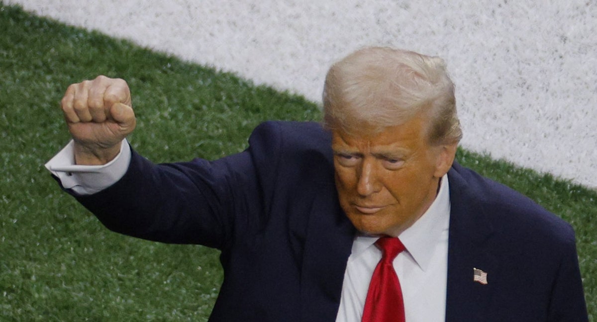 Donald Trump durante la Super Bowl.