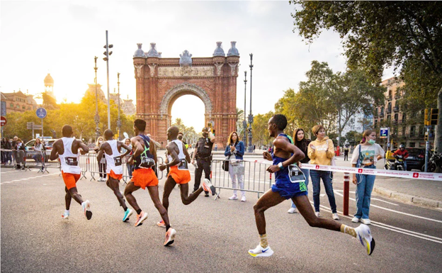 Imagen de la media maratón de Barcelona. MEDIA MARATÓN DE BARCELONA