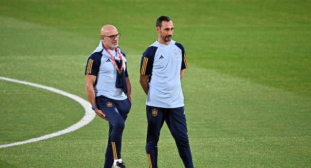 Terremoto para Luis de la Fuente: Pablo Amo, su mano derecha en la Selección, se va a Catar