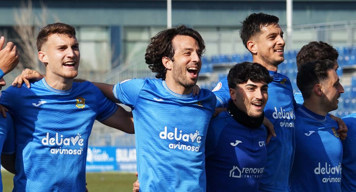 El Fuenlabrada tras su última victoria ante el Yeclano. /@Primera_RFEF en X