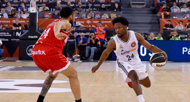Hezonja catapulta al Real Madrid más serio y no da opción a BAXI Manresa