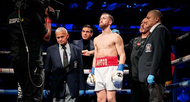 Alberto Puello – Sandor Martín: horario en España, cartelera, cómo y dónde ver el Mundial WBC del peso superligero