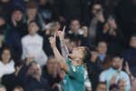 Jesús Rodríguez lidera el festín del Betis ante una Real en inferioridad