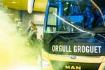 La madre de uno de los agredidos del Villarreal cuenta el horror que vivieron: «Solo oía a mi hijo gritar, a un amigo suyo le tienen que reconstruir la mandíbula»