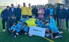 La Torre, el primer campo de fútbol reconstruido tras la DANA: “En tiempo récord hemos pasado de coches desguazados a tener vida”