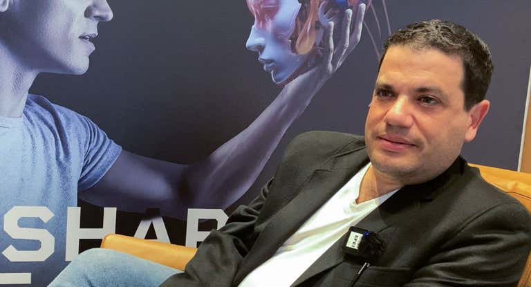 Tarik Oualalou, director de diseño y arquitecto principal del nuevo Gran Estadio Hassan II.