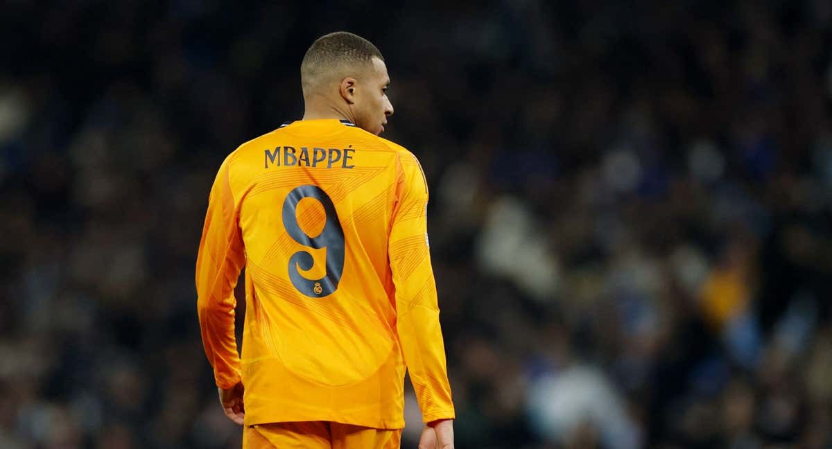 Kylian Mbappé, en el Etihad Stadium./Reuters