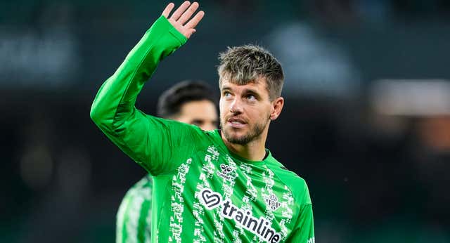 El Betis pierde dos piezas clave y tiene a una en el aire en el momento de la verdad en LALIGA FANTASY