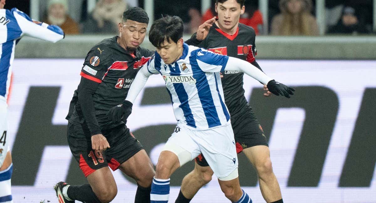 Takefusa Kubo, de la Real Sociedad, durante la repesca de la Europa League./EFE