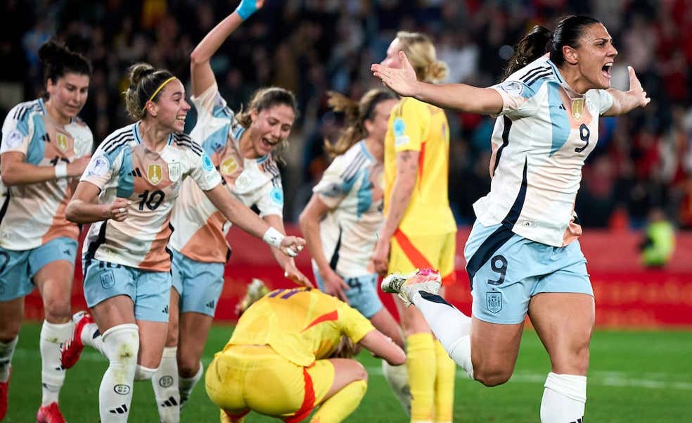 La Selección esquiva una bala en cinco minutos de infarto y mantiene intacta su candidatura en la Nations League