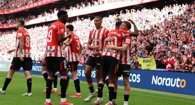 El Athletic se pasea ante un Valladolid que se hunde sin remedio