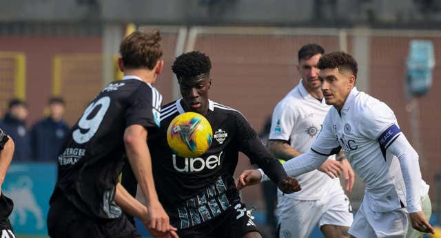 Diao y Nico Paz se exhiben para alejar al Nápoles de Antonio Conte del liderato de la Serie A