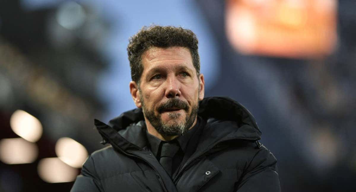 Simeone durante el partido ante el Valencia. /REUTERS