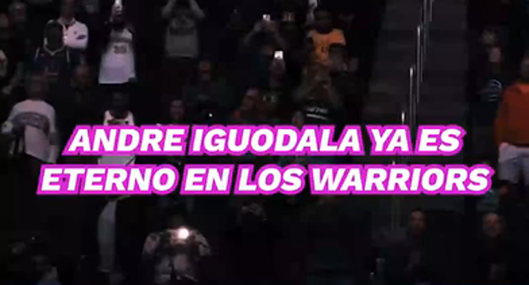 Los Warriors retiran la camiseta de una de las estrellas de su época mágica