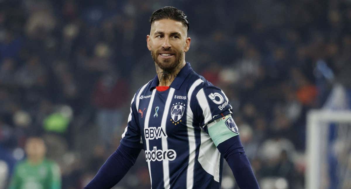 Sergio Ramos en su primer partido con Monterrey./Reuters