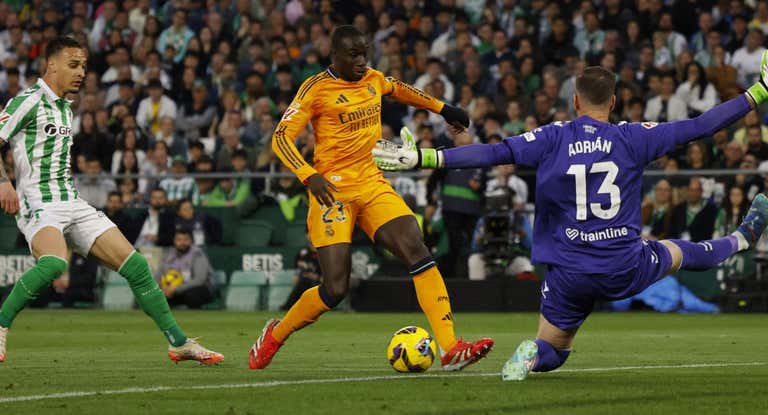 La asistencia de Ferland Mendy contra el Betis.