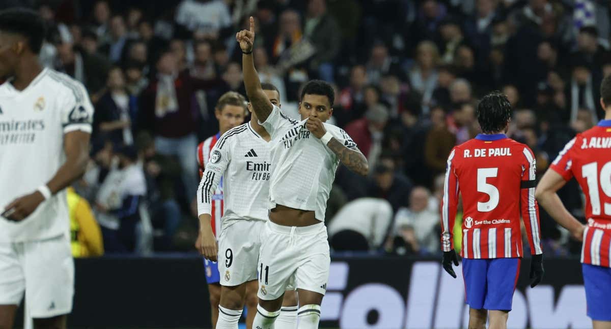 Rodrygo celebra el gol contra el Atlético en Champions League./EFE