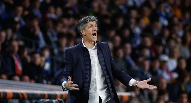 Imanol Alguacil se aferra a los últimos minutos para creer: «Seguimos vivos e iremos con la máxima ambición»
