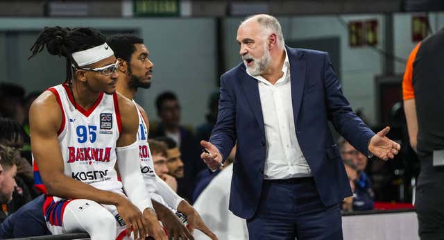 Josean Querejeta repasa los 25 años de Baskonia en Euroliga lanzando un aviso: “El club está en un momento en el que debe espabilar”