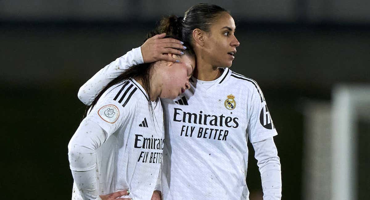 María Méndez y Mäelle Lakrar durante el último partido ante el Barça. /Getty