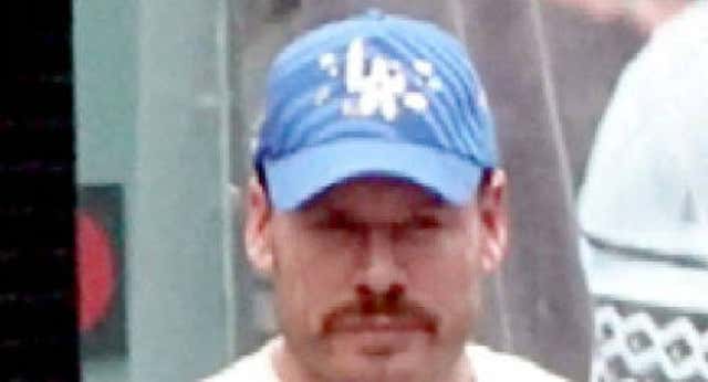 El FBI mete en la lista de los 10 delincuentes más buscados a un exdeportista olímpico y ofrece 10 millones de dólares