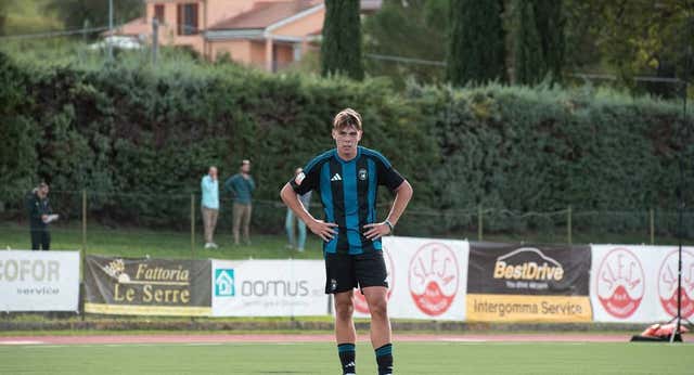 Louis Buffon sigue el legado de su padre y debuta en Segunda con solo 17 años