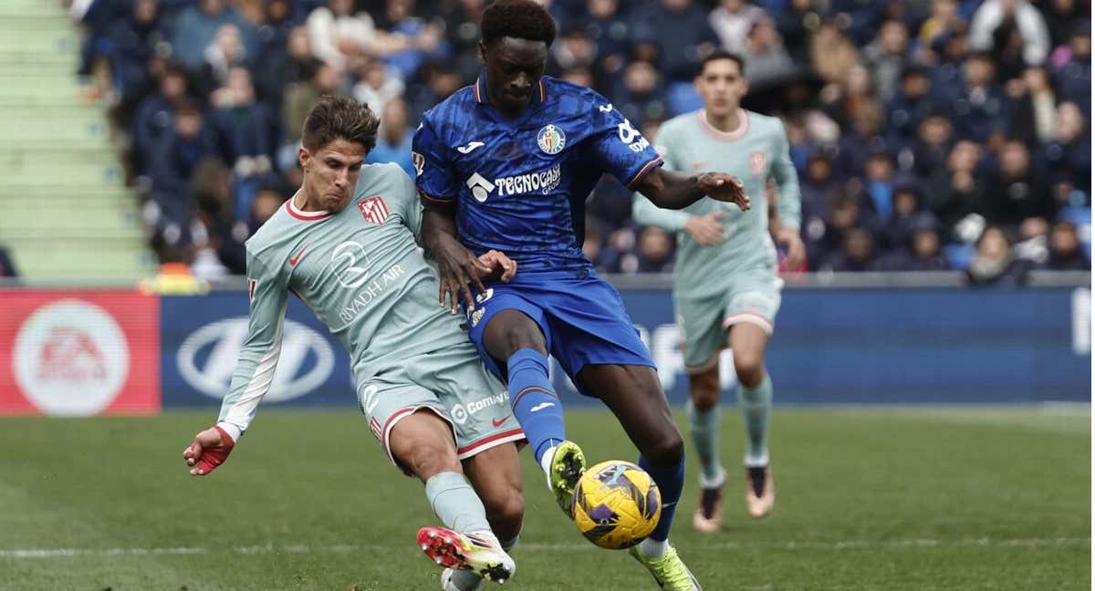 Encuentro entre el Getafe y el Atlético de Madrid. /EFE