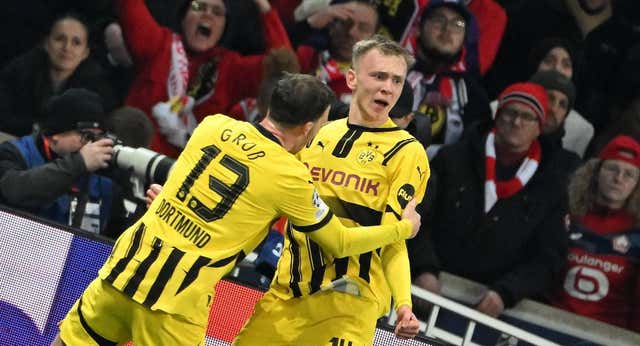 El subcampeón da la vuelta al tortillón del Lille y se cita con el Barça de Hansi Flick en cuartos de final
