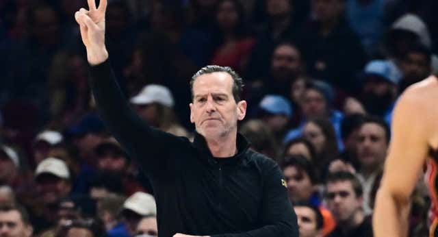 Kenny Atkinson se lleva el duelo ‘español’ en los banquillos de una NBA rendida a sus Cavaliers: 15 victorias seguidas y campeones por primera vez desde LeBron