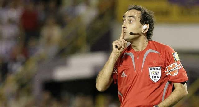 Iturralde abre otra variable sobre el penalti de Julián Alvarez: «Quién dice que el balón esté claramente en movimiento…»