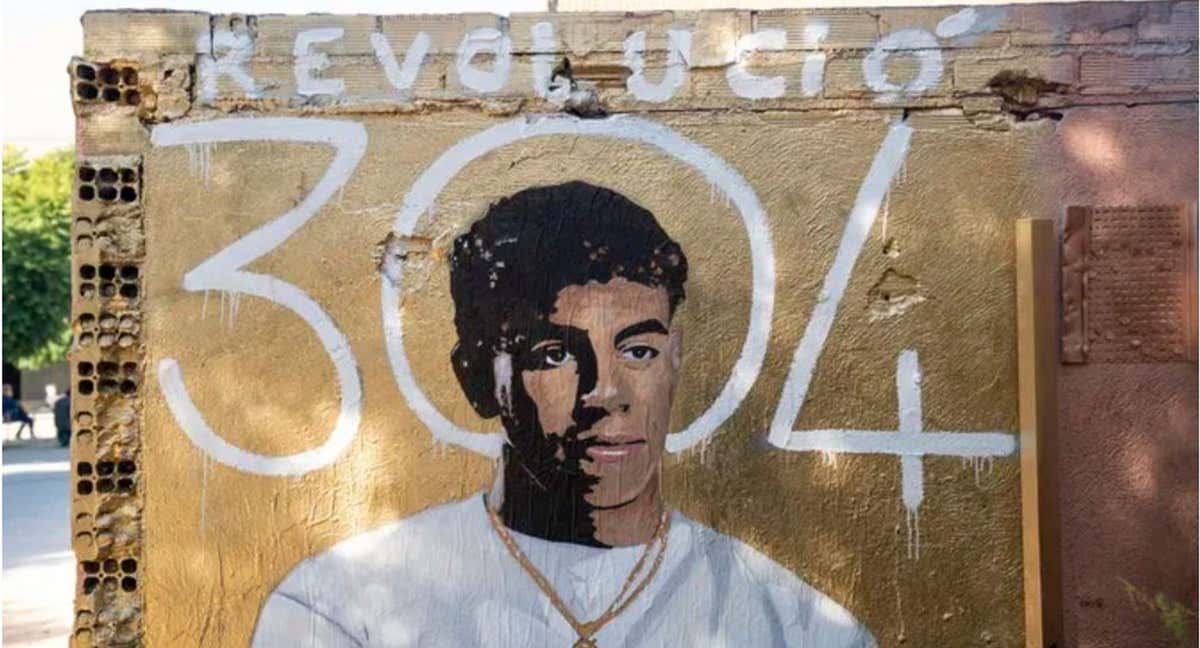 Una pintura de Lamine Yamal en el barrio de Rocafonda, en Mataró, donde creció.