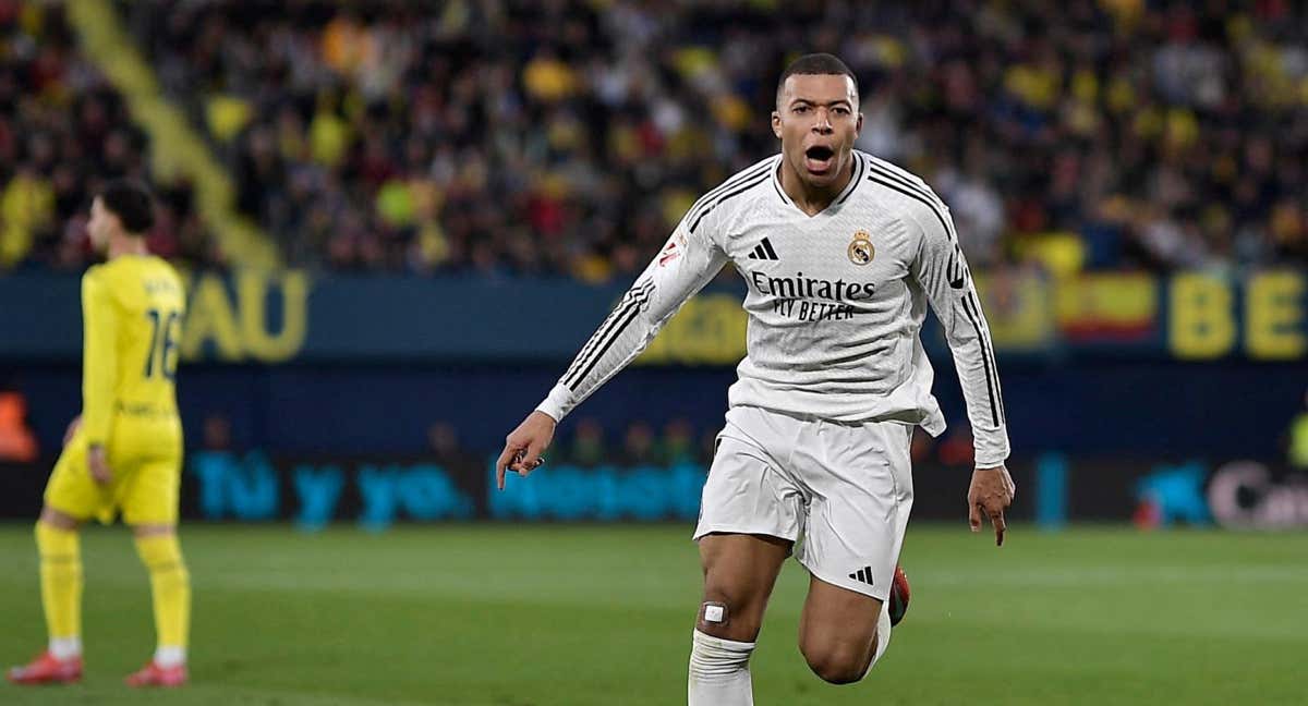 Mbappé celebra un gol ante el Villarreal./REUTERS