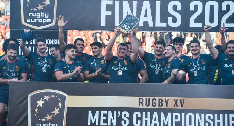 España celebra el subcampeonato de Europa.
