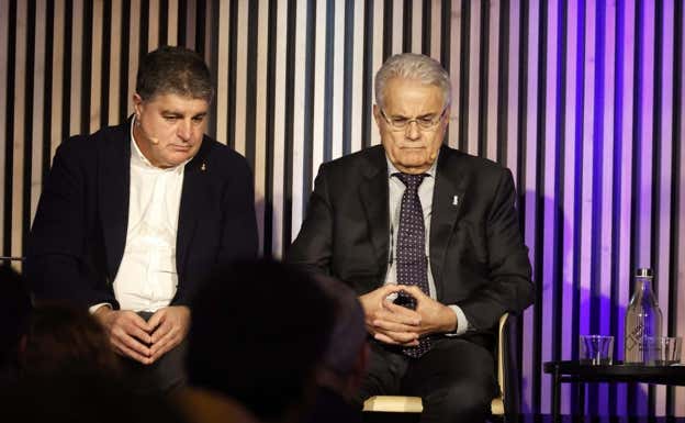 Edu Mauri junto a Ramón Cugat.  RCDE / Carlos Mira