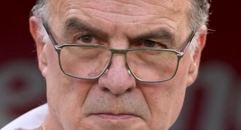 Bielsa, seleccionador de Uruguay, ha hecho una convocatoria de 38 jugadores, pero tiene sus motivos.