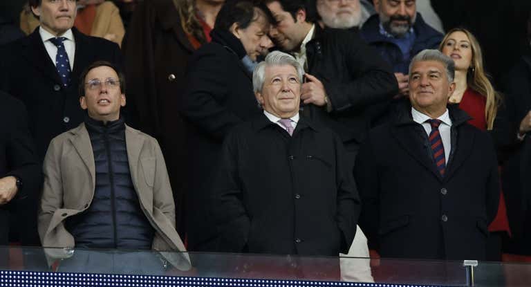Joan Laporta, en el palco del Metropolitano en el último encuentro del Barça.