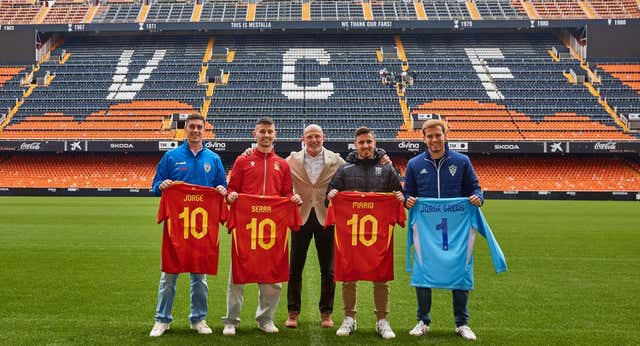 La Federación quiere que Mestalla se vuelque por la DANA y que ruja con España como ‘La Bombonera’