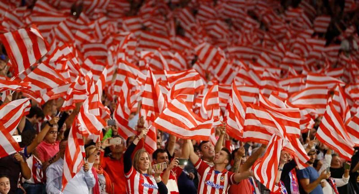 Aficionados del Atlético de Madrid en el Estadio Metropolitano.