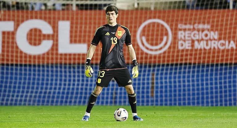 Mario de Luis, en su debut con la Selección Sub-21.