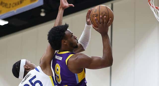 El nepotismo se combate con números: Bronny James establece récords para escapar de la sombra paterna