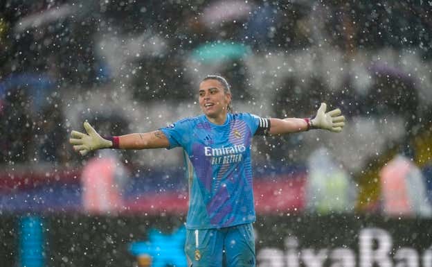 Misa Rodríguez celebrando la victoria en el Clásico.  EFE