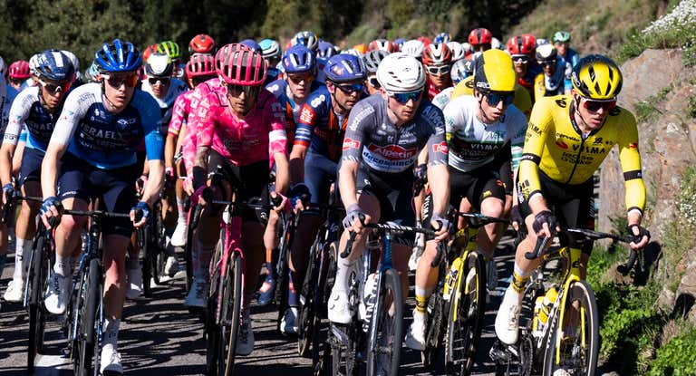 El pelotón de la Volta a Catalunya, este miércoles en la tercera etapa.