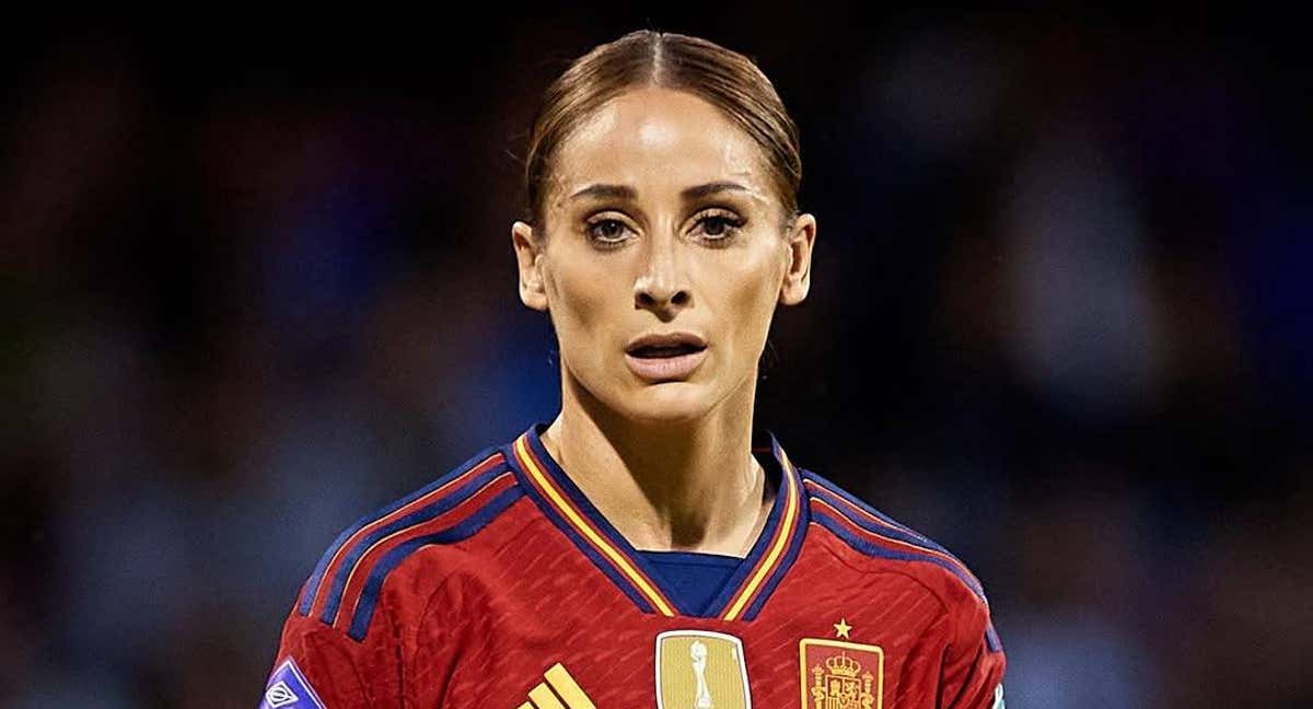 Esther González, jugadora de la Selección, durante un partido de España.