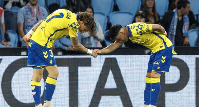 Moleiro frena al Celta y mantiene vivo el sueño canario de la permanencia